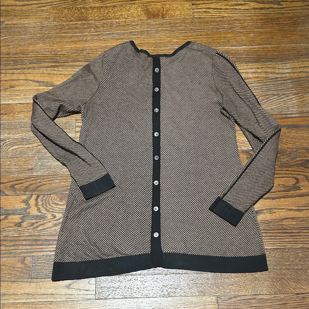 Foxcroft Women's Black and Tan Cardigan - Picture 2 of 4